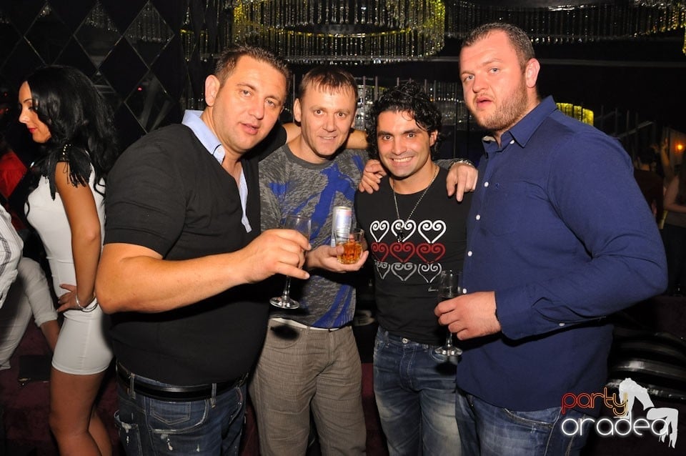 Party în Club The One,