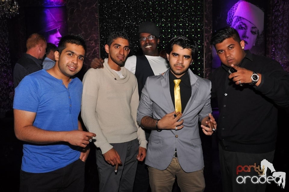 Party în Club The One,