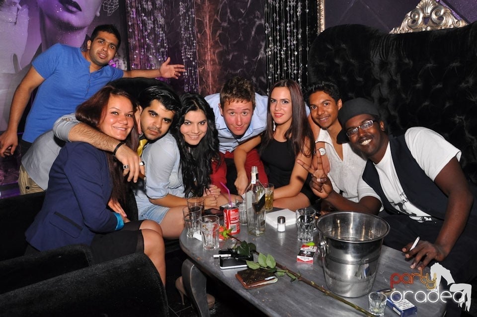 Party în Club The One,