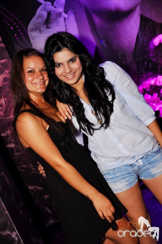 Party în Club The One,