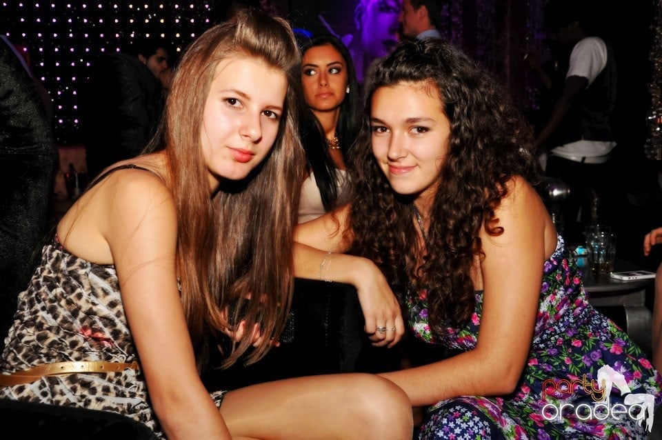 Party în Club The One,