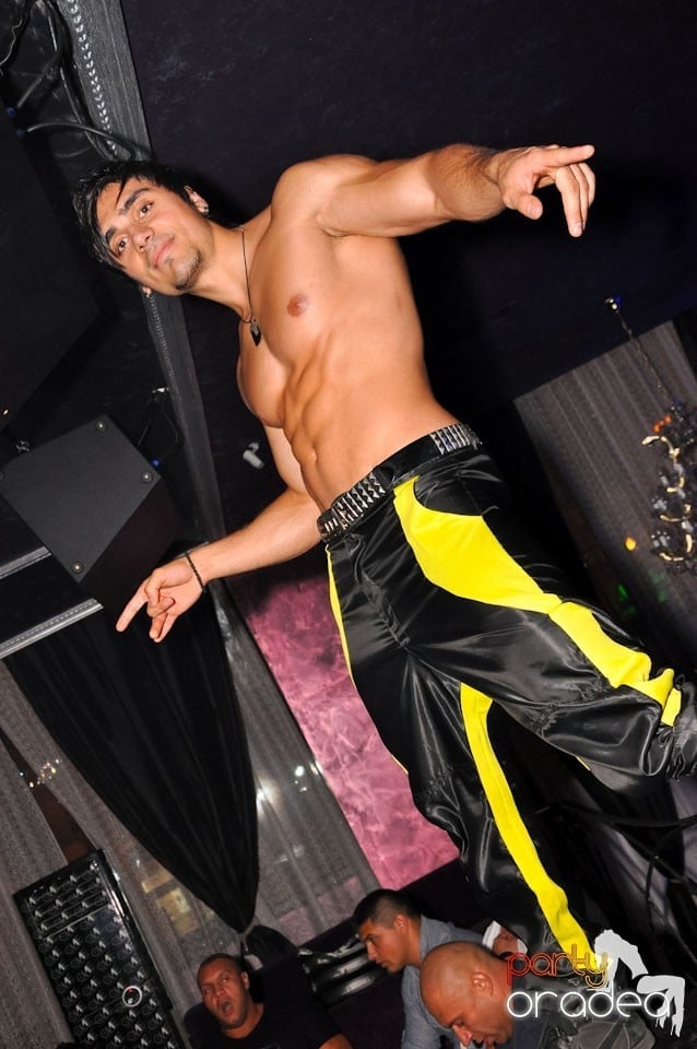 Party în Club The One,