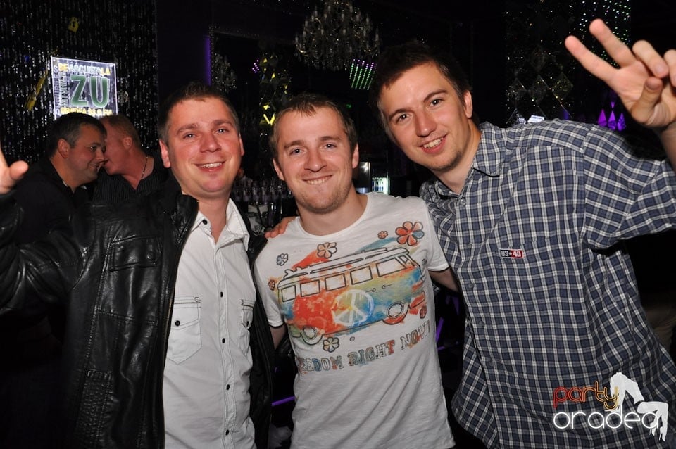 Party în Club The One,
