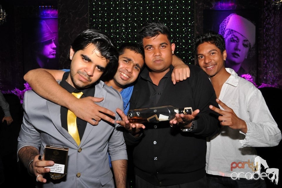 Party în Club The One,