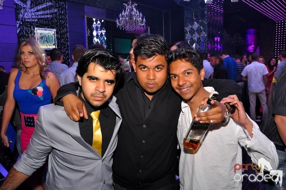 Party în Club The One,