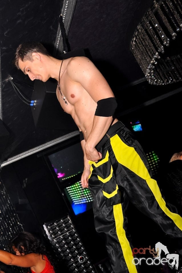 Party în Club The One,