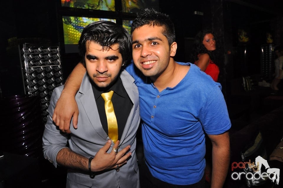 Party în Club The One,