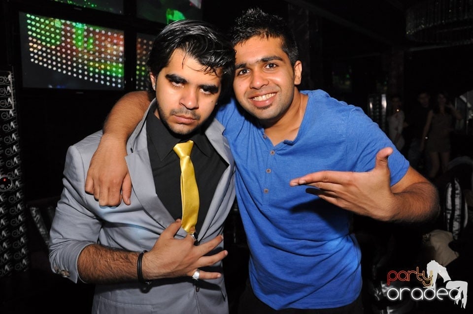 Party în Club The One,