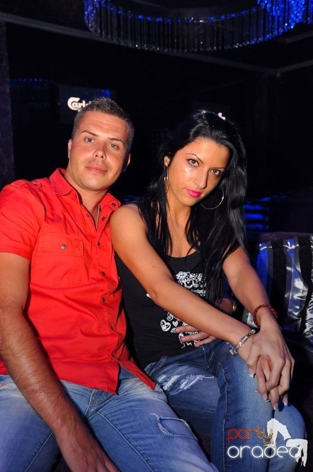 Party în Club The One,