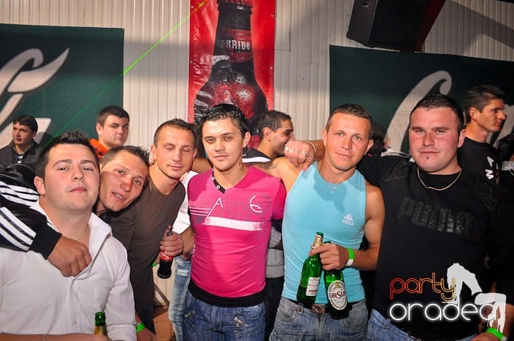 Party în Disco Faház,