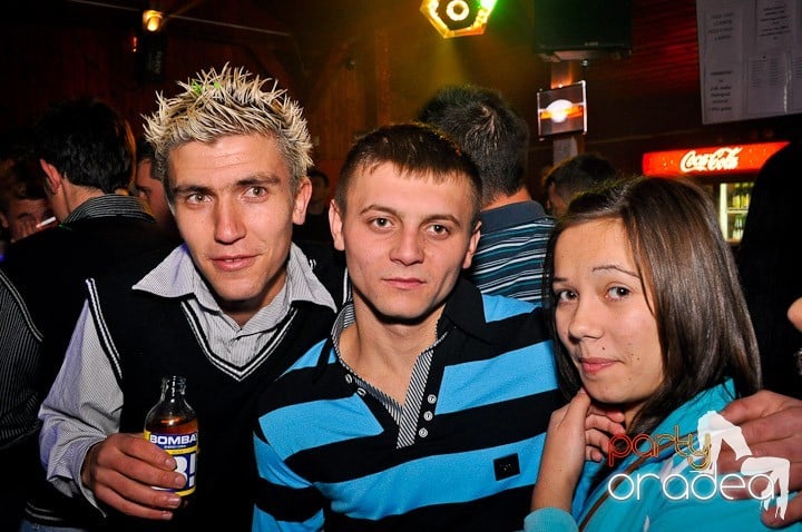Party în Disco Faház,