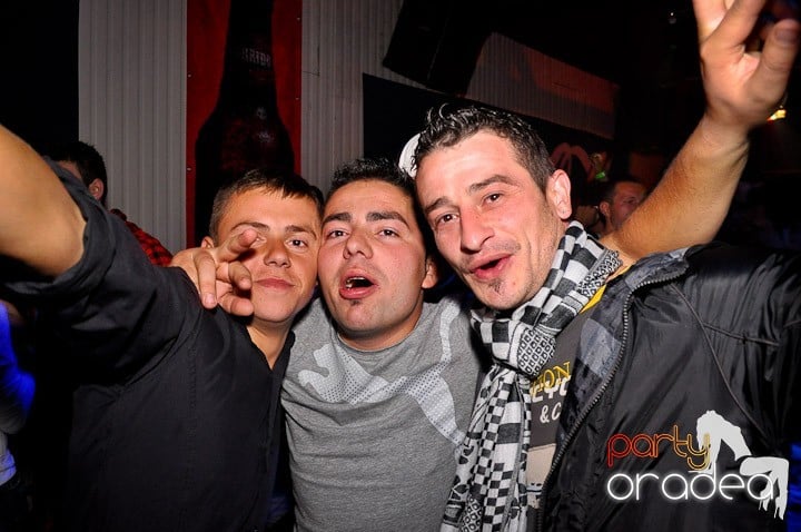 Party în Disco Faház,