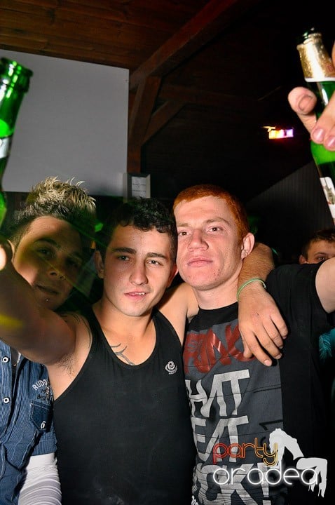 Party în Disco Faház,