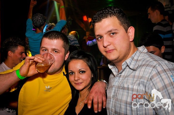 Party în Disco Faház,