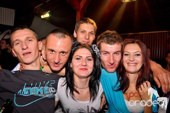 Party în Disco Faház,