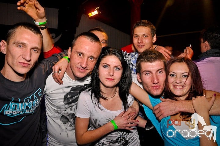 Party în Disco Faház,