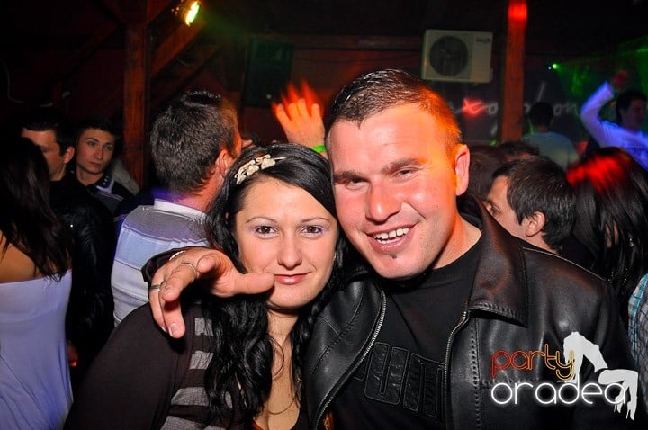 Party în Disco Faház,