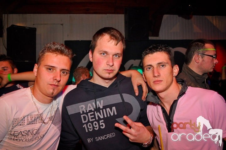 Party în Disco Faház,