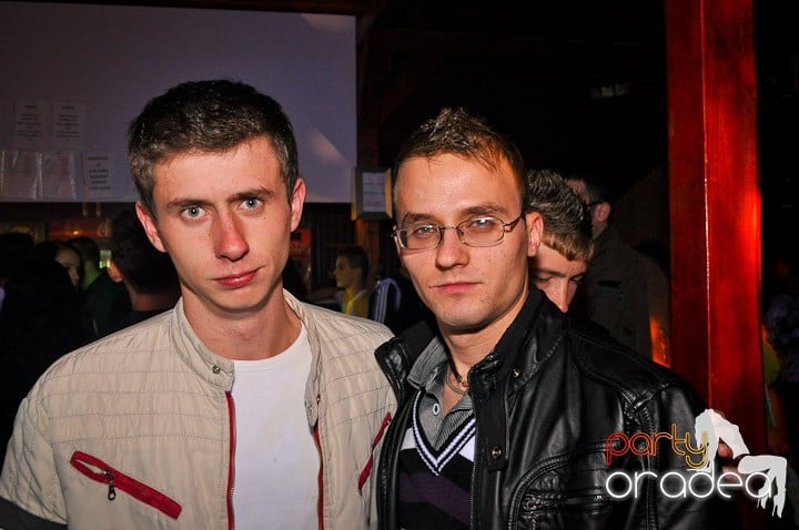 Party în Disco Faház,