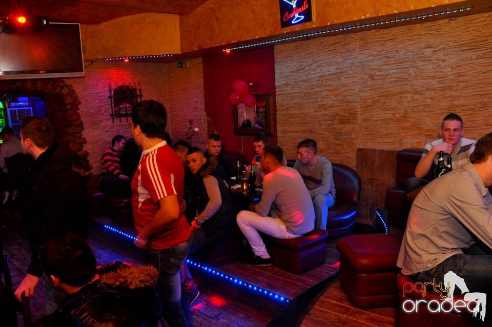 Party în Downtown Club, 