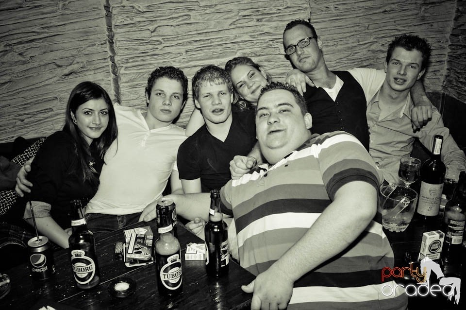 Party în Downtown Club, 