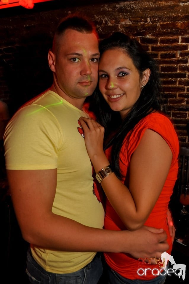 Party în Escape Club, 