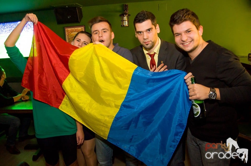 Party în Green Pub, Green Pub