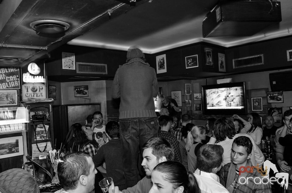 Party în Lord's Pub, Lord's Pub