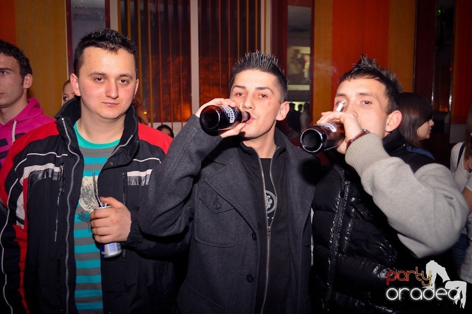 Party în Student's Place, Student's Place