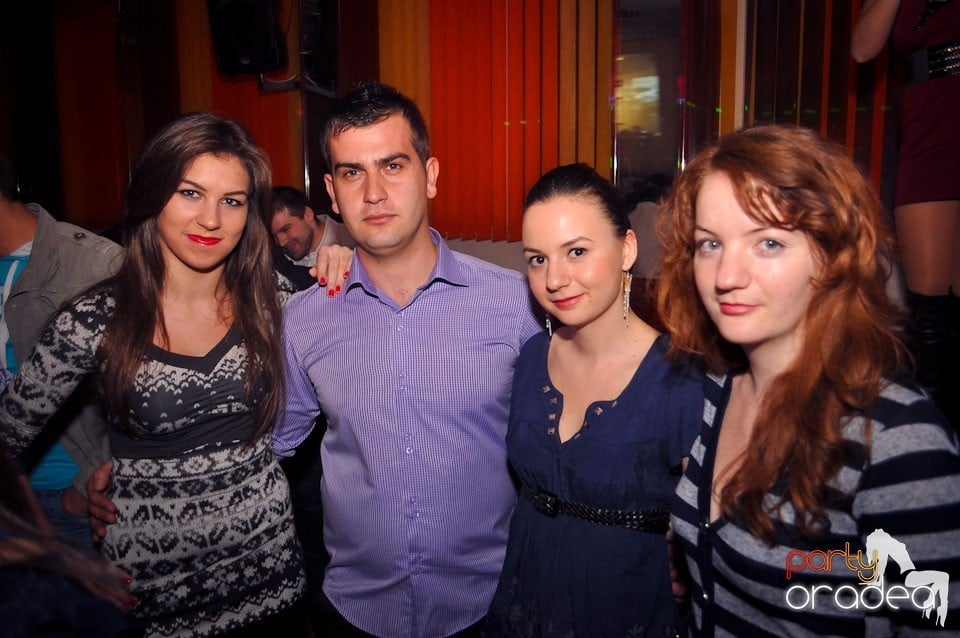 Party în Student's Place, Student's Place