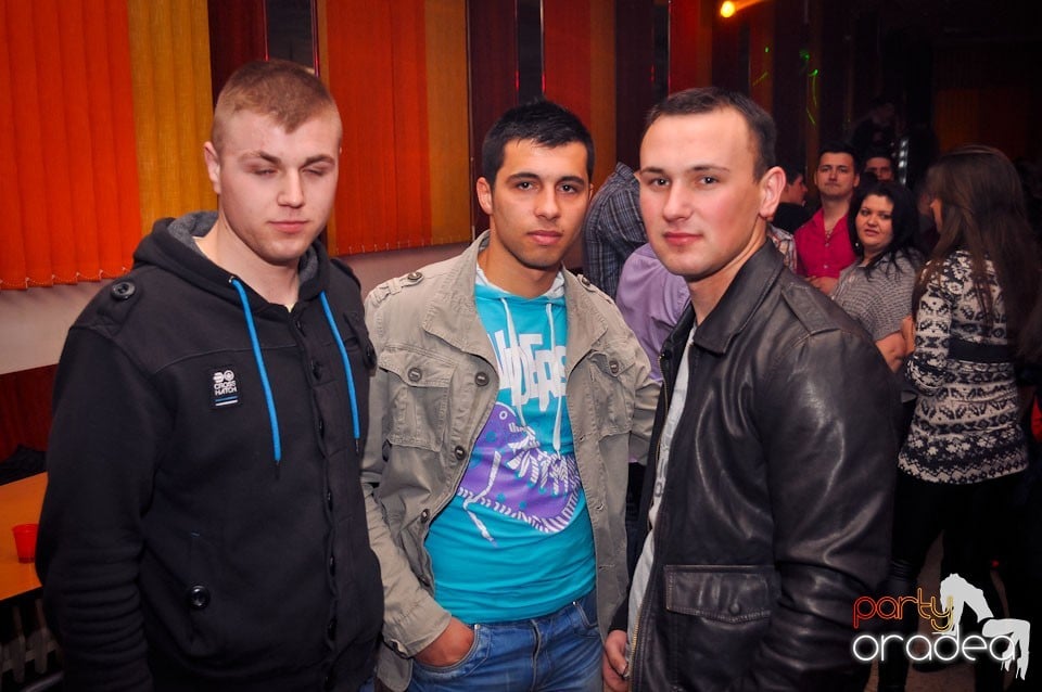 Party în Student's Place, Student's Place
