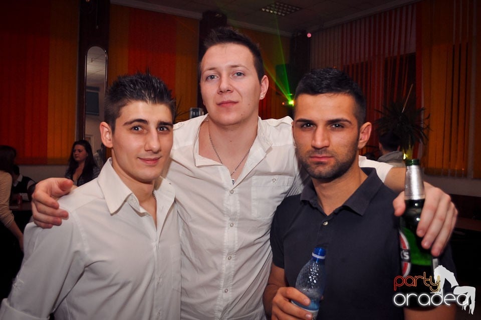 Party în Student's Place, Student's Place