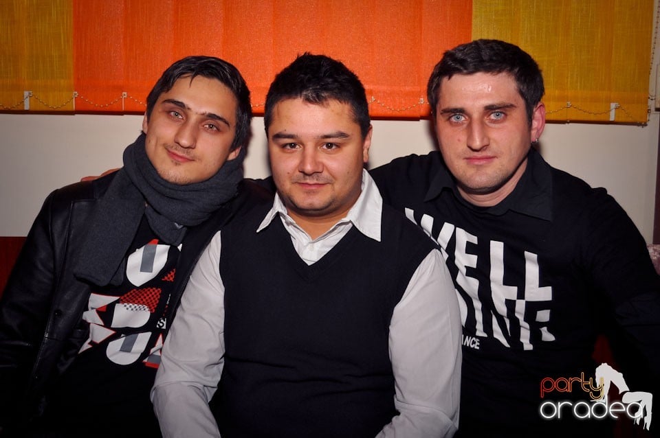 Party în Student's Place, Student's Place