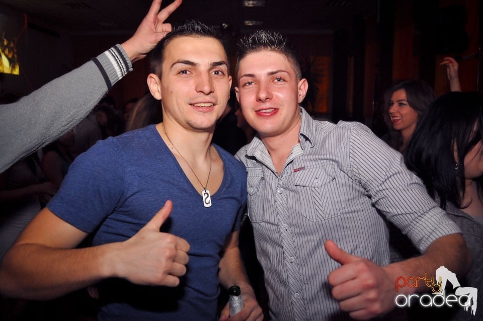 Party în Student's Place, Student's Place