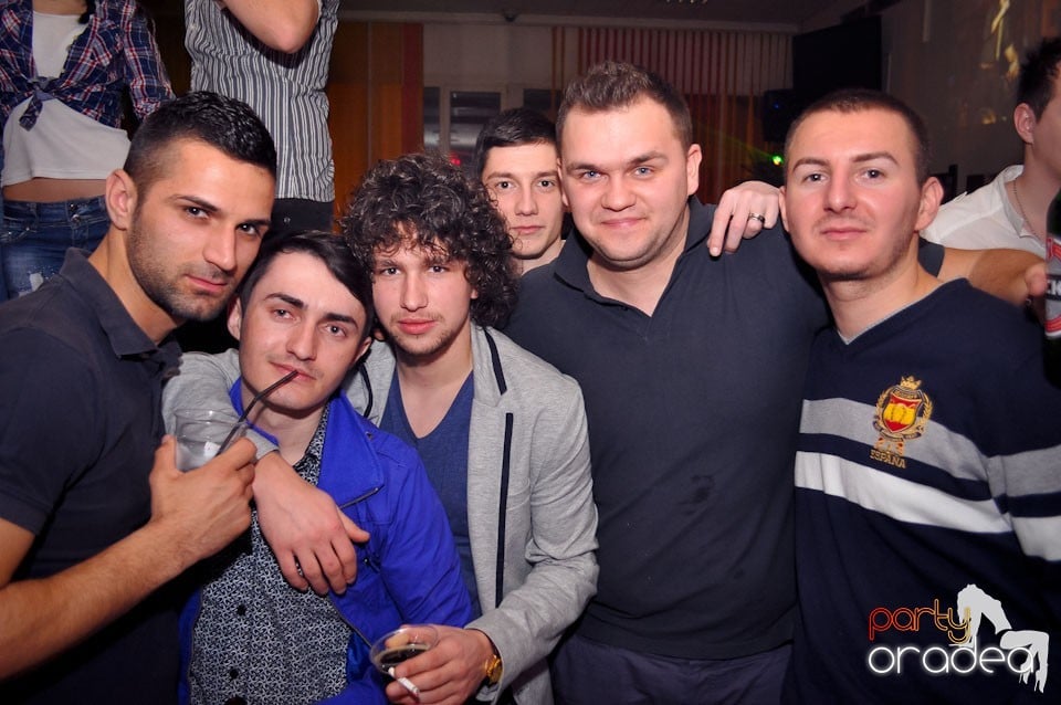 Party în Student's Place, Student's Place