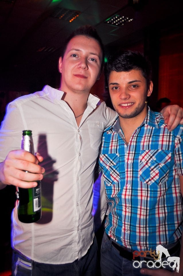 Party în Student's Place, Student's Place