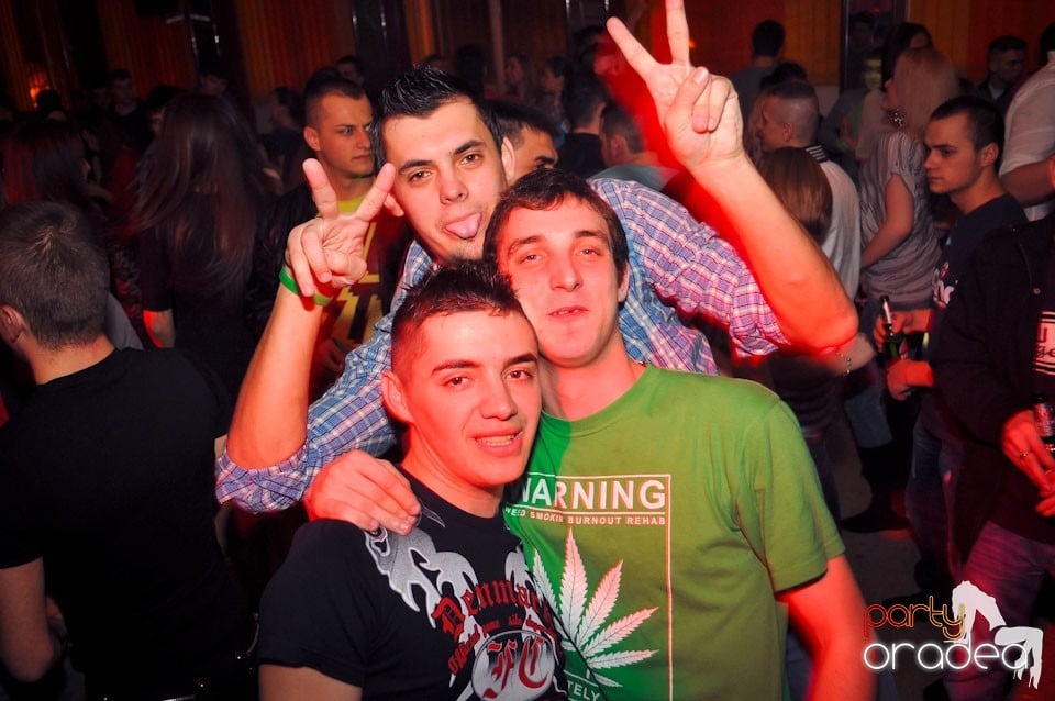 Party în Student's Place, Student's Place
