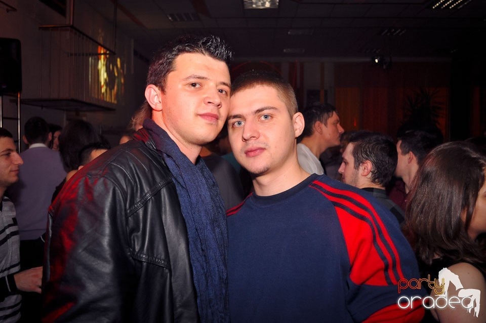 Party în Student's Place, Student's Place