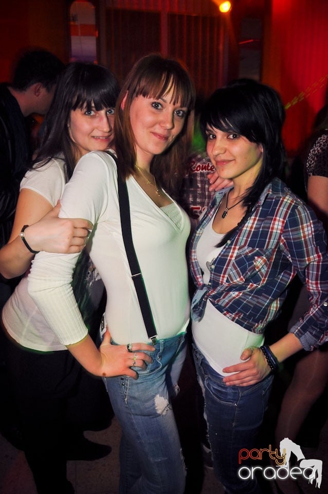 Party în Student's Place, Student's Place