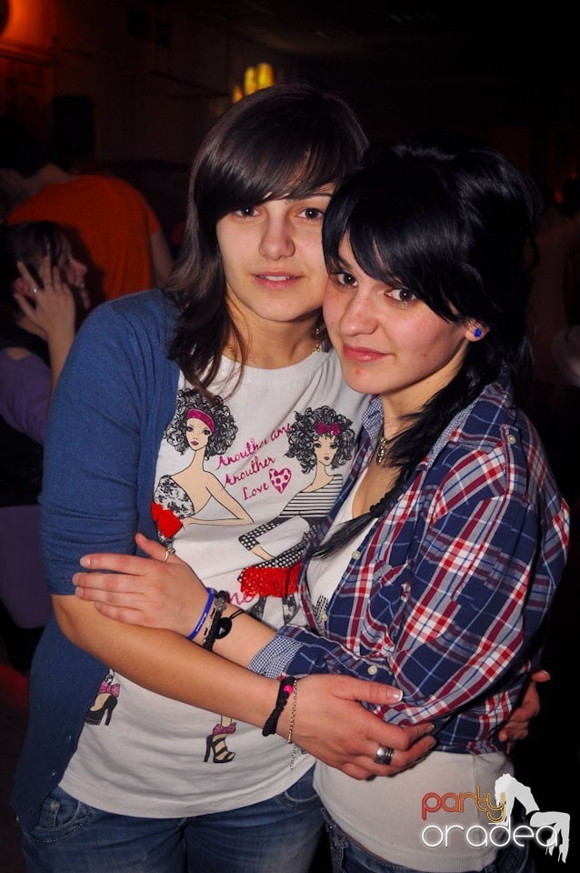 Party în Student's Place, Student's Place