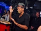 Party în The One