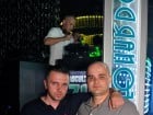 Party în The One