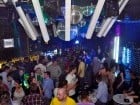 Party în The One