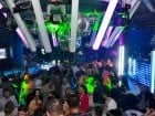 Party în The One