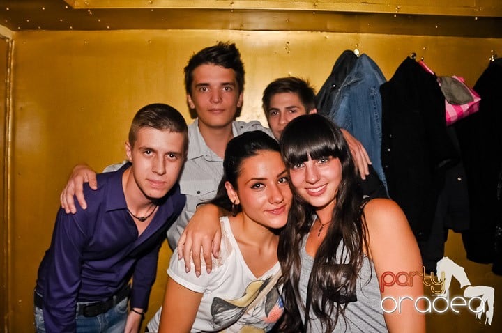 Party în Yellow Submarine, 