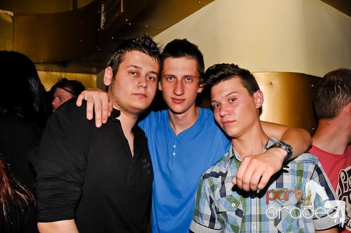 Party în Yellow Submarine, 