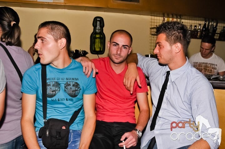 Party în Yellow Submarine, 