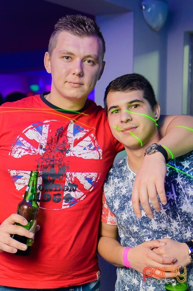 Party în Zona Club, 