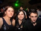 Party incendiar în Club Escape