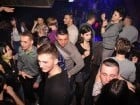 Party incendiar în Club Escape